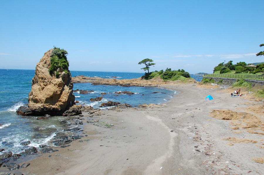 Akiya–Tateishi Coast - Daytime