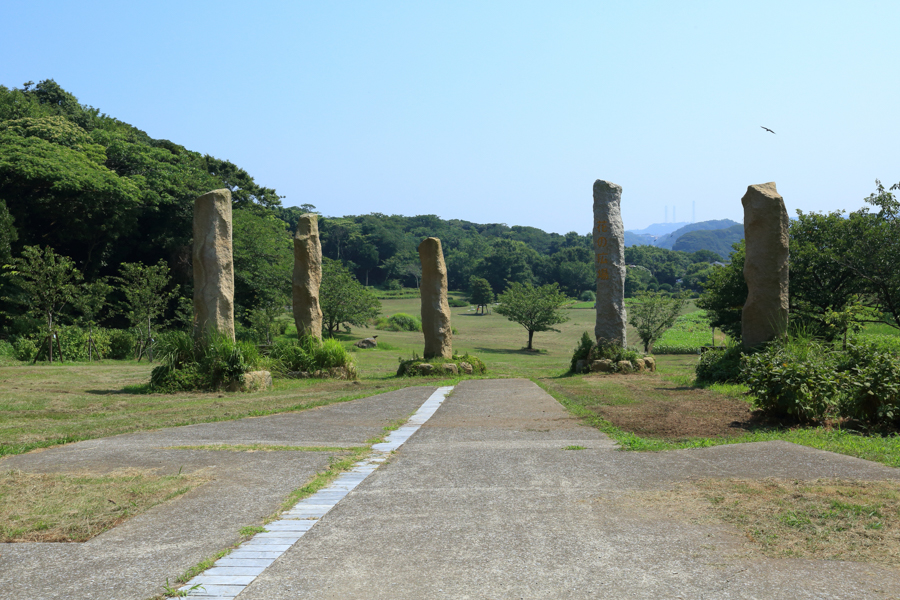Kannonzaki Park - Flower Plaza