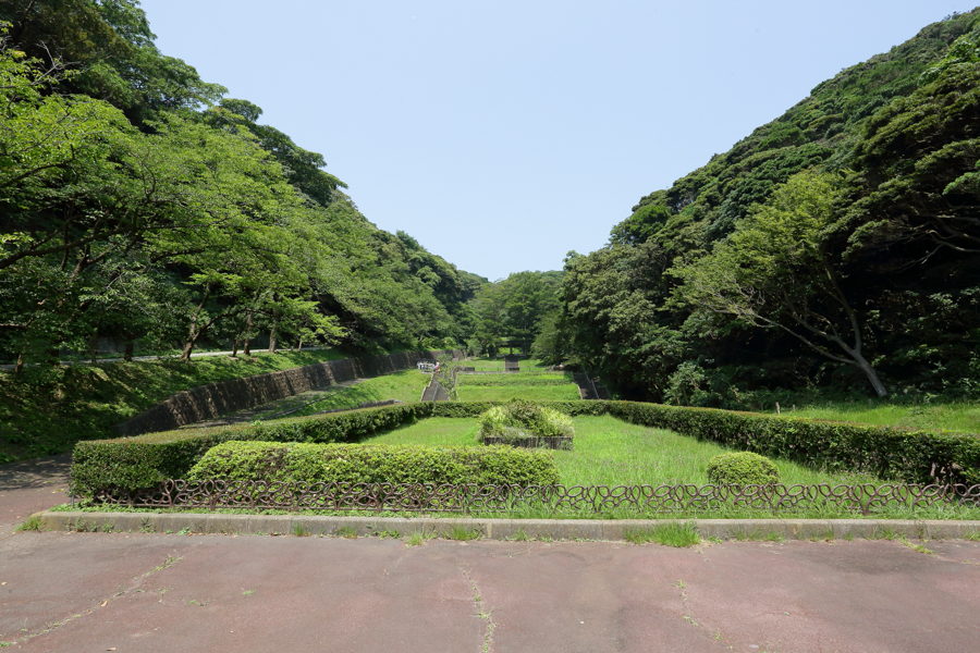 Kannonzaki Park - Fountain Plaza
