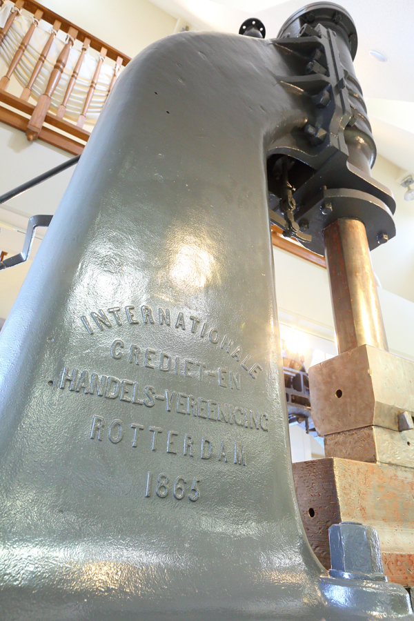 Verunii Memorial Hall - Steam Hammer